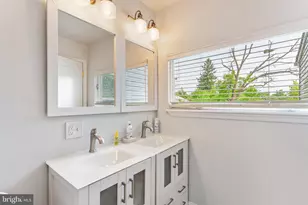 2404 Chelsea Terrace, Baltimore, MD 21216 - Photo 22