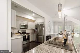 2404 Chelsea Terrace, Baltimore, MD 21216 - Photo 14