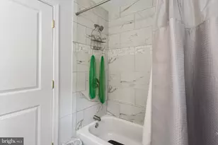2404 Chelsea Terrace, Baltimore, MD 21216 - Photo 28