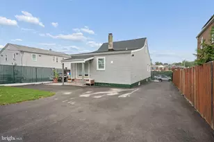 1103 Dundalk Ave, Baltimore, MD 21224 - Photo 34