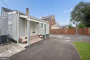 1103 Dundalk Ave, Baltimore, MD 21224 - Photo 38