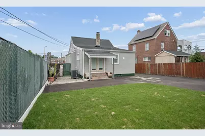 1103 Dundalk Avenue, Baltimore, MD 21224 - Photo 36