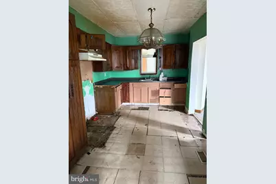 2102 N Dukeland, Baltimore, MD 21216 - Photo 8