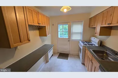 6148 Parkway Drive #A, Baltimore, MD 21212 - Photo 8