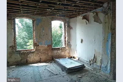 220 S Smallwood Street, Baltimore, MD 21223 - Photo 8