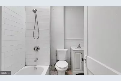2825 W Lafayette Avenue, Baltimore, MD 21216 - Photo 18