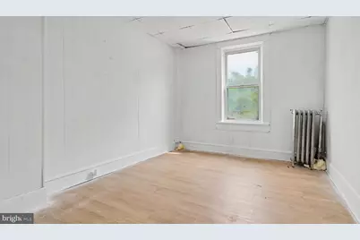 2825 W Lafayette Avenue, Baltimore, MD 21216 - Photo 22
