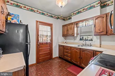 3915 W Overlea Avenue, Baltimore, MD 21206 - Photo 16