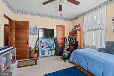 3915 W Overlea Avenue, Baltimore, MD 21206 - Photo 22