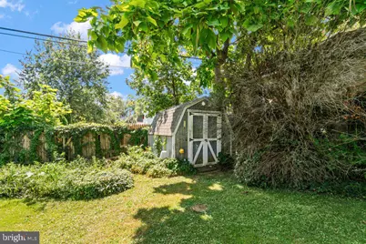 3915 W Overlea Avenue, Baltimore, MD 21206 - Photo 32