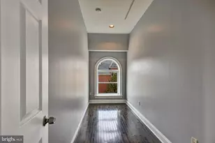 200 E Preston St, Baltimore, MD 21202 - Photo 14
