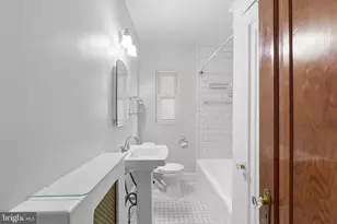 2717 Northern Pkwy, Baltimore, MD 21214 - Photo 12