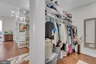 10 E Lee St, Baltimore, MD 21202 - Photo 32