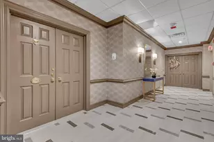 10 E Lee St, Baltimore, MD 21202 - Photo 14