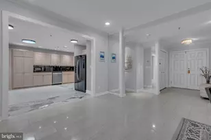 10 E Lee St, Baltimore, MD 21202 - Photo 22
