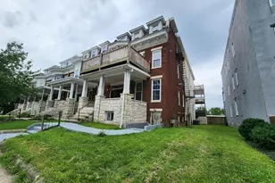 947 Brooks Ln, Baltimore, MD 21217 - Photo 2
