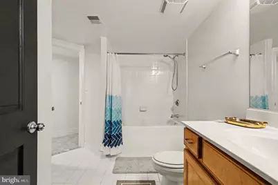 414 Water Street #1705, Baltimore, MD 21202 - Photo 16