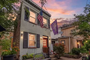 214 S Castle St, Baltimore, MD 21231 - Photo 2