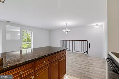 109 W Conway Street, Baltimore, MD 21201 - Photo 12