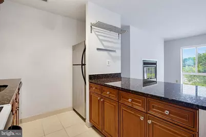 109 W Conway Street, Baltimore, MD 21201 - Photo 10