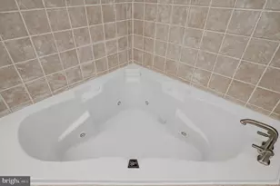 3635 Greenmount Ave, Baltimore, MD 21218 - Photo 16