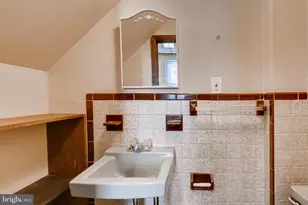 901 S East Ave, Baltimore, MD 21224 - Photo 16