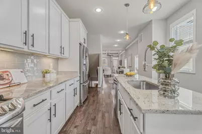 610 S Robinson Street, Baltimore, MD 21224 - Photo 12