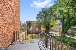 2011 E 30th St, Baltimore, MD 21218 - Photo 30