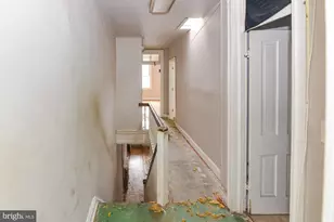 512 E 35th St, Baltimore, MD 21218 - Photo 14