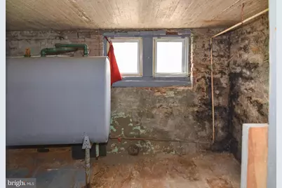 512 E 35th Street, Baltimore, MD 21218 - Photo 30