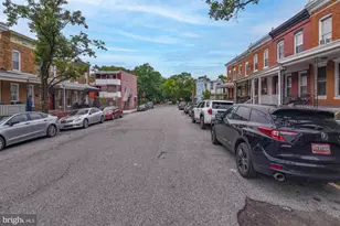 512 E 35th St, Baltimore, MD 21218 - Photo 2