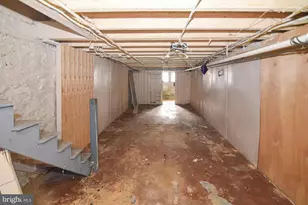 512 E 35th St, Baltimore, MD 21218 - Photo 22