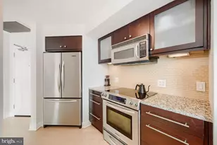 675 President St, Baltimore, MD 21202 - Photo 18