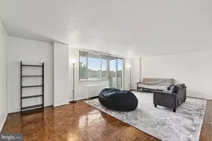 1 E University Parkway E, Baltimore, MD 21218 - Photo 16