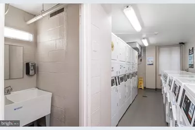 1 E University Parkway E #602, Baltimore, MD 21218 - Photo 28