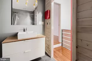 1713 Latrobe St, Baltimore, MD 21202 - Photo 30