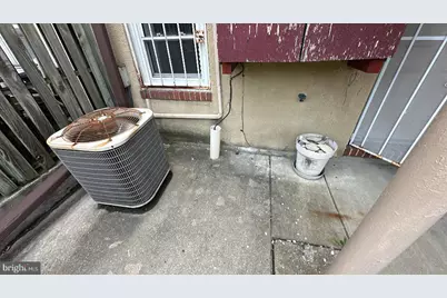 910 N Fulton Avenue #A, Baltimore, MD 21217 - Photo 4