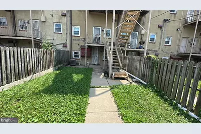 910 N Fulton Avenue #A, Baltimore, MD 21217 - Photo 2