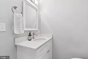 3015 Grindon Ave, Baltimore, MD 21214 - Photo 26
