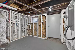 715 E 23rd St, Baltimore, MD 21218 - Photo 24