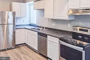 346 S Payson St, Baltimore, MD 21223 - Photo 6