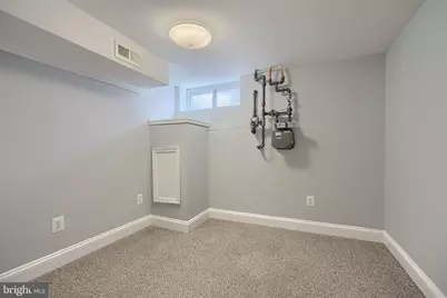 235 S Castle Street, Baltimore, MD 21231 - Photo 44