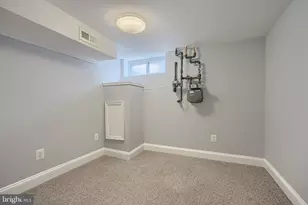 235 S Castle St, Baltimore, MD 21231 - Photo 44