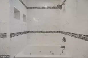 235 S Castle St, Baltimore, MD 21231 - Photo 38