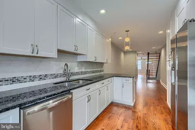 235 S Castle Street, Baltimore, MD 21231 - Photo 12