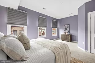 17 Yogurt Ln, Baltimore, MD 21231 - Photo 20