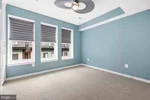 17 Yogurt Ln, Baltimore, MD 21231 - Photo 34
