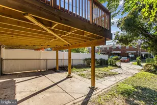 647 Charraway Rd, Baltimore, MD 21229 - Photo 26