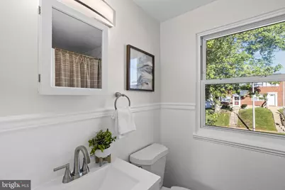 647 Charraway Road, Baltimore, MD 21229 - Photo 22