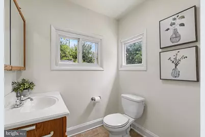 3206 Batavia Avenue, Baltimore, MD 21214 - Photo 14